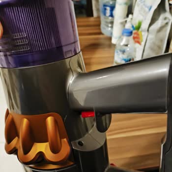 Dyson V15 Submarine Başlığının Kırılması Ve Garanti Reddi