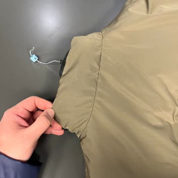 Etiketinde Kuru Temizleme Uyarısı Olmasına Rağmen Lekeler Çıkan Mont İçin Geri Ödeme Talebi