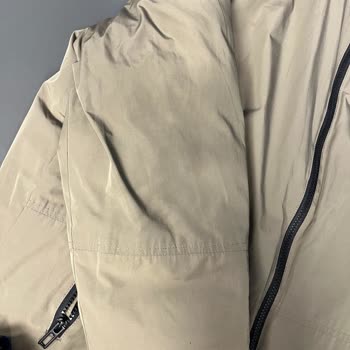 Etiketinde Kuru Temizleme Uyarısı Olmasına Rağmen Lekeler Çıkan Mont İçin Geri Ödeme Talebi