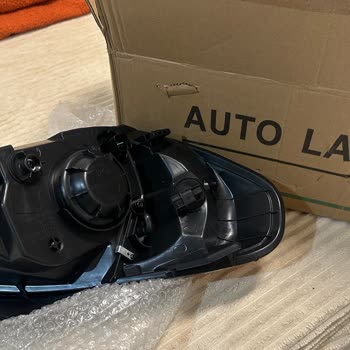 Motorlu Olması Gereken Far Takımı Motorlu Gelmediği İçin Yanlış Gönderim Ve Ek Montaj Masrafı