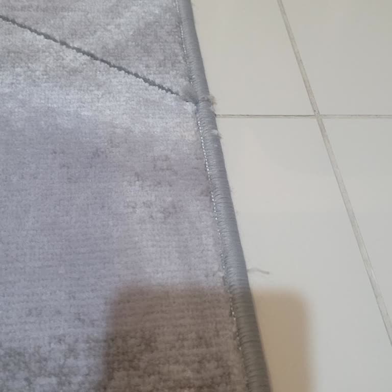 Kısa Sürede İplik Atması Ve Keçeleşme Yaşanan Karmen Halılarına Şikayet