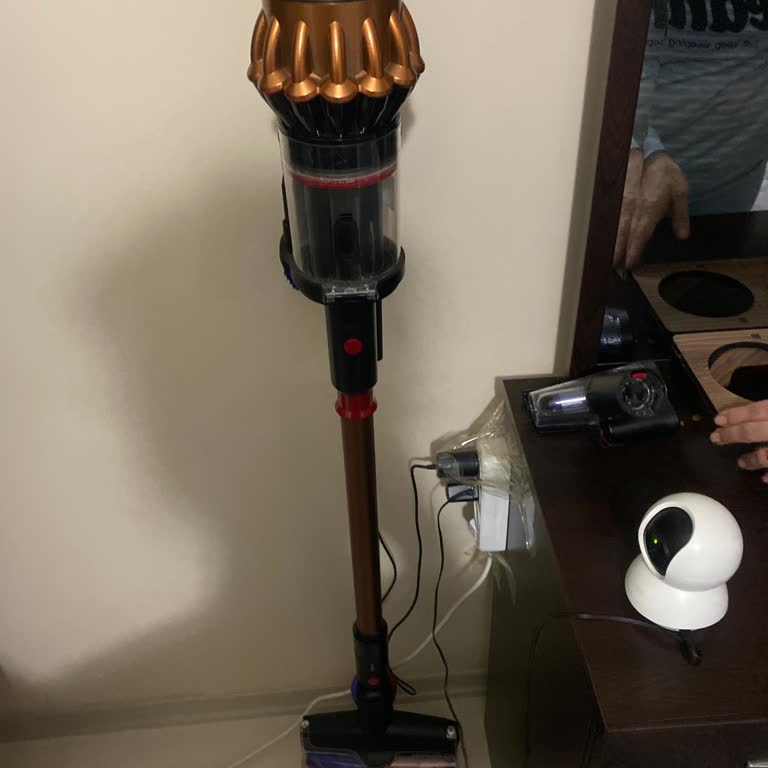 Dyson V16 Dikey Süpürge Hayvan Tüylerini Toplamıyor Ve İade Talebim Reddedildi