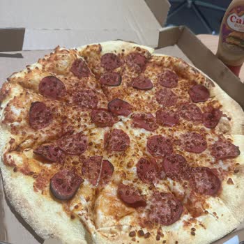 Teslimat Gecikmesi, Yanlış Hamur Ve Eksik Sarımsaklı Kenar