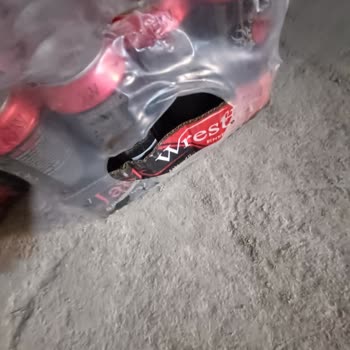 Patlayan Enerji İçecekleri Nedeniyle 2400 TL Zarar Ve Toptancı Çözüm Sunmadı