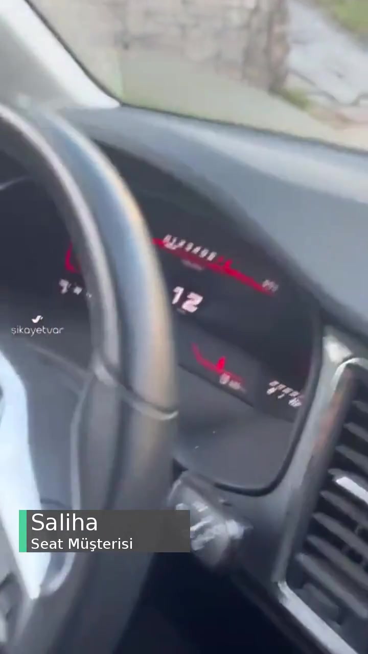 Seat İzmit Servisinden Hiç Memnun Değilim videonun kapak resmi