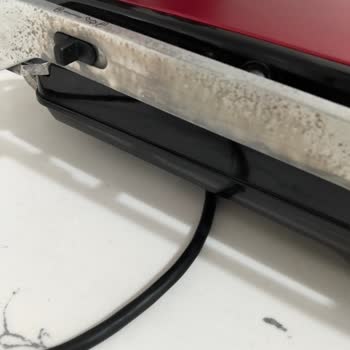 Glint Temizleyicinin Tost Makinesine Verdiği Zarar Ve Değişim Talebi