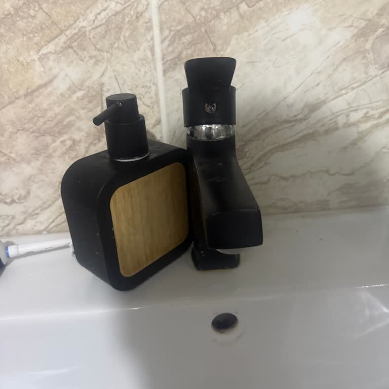 Sultangazi Esentepe'de Su Kesintileri Ve Bildirim Sorunu