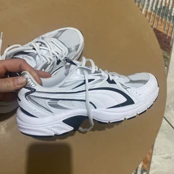 Kaygan Ayakkabı Nedeniyle Düşme Ve Mağazaların İade Reddi