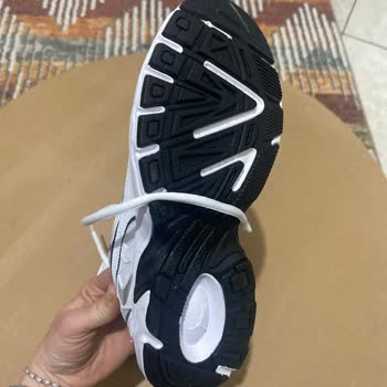 Kaygan Ayakkabı Nedeniyle Düşme Ve Mağazaların İade Reddi