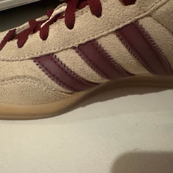 Adidas Gazelle Ayakkabım Renk Solmasıyla Ayıplı Çıktı