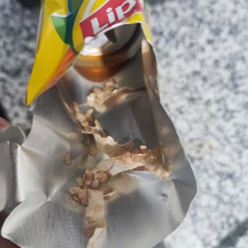 Lipton Şeftali Buzlu Çay’da Kağıt Parçası Bulundu
