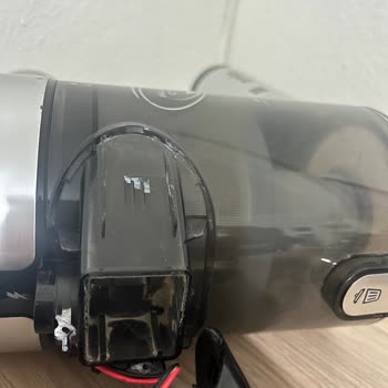 Arnica Solar Süpürge Boru Kısmı Kendi Kendine Kırıldı, Garanti Kapsamında Ücretsiz Onarım Talebi