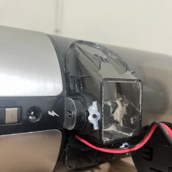 Arnica Solar Süpürge Boru Kısmı Kendi Kendine Kırıldı, Garanti Kapsamında Ücretsiz Onarım Talebi