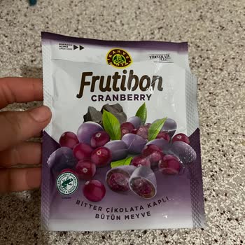 Cam Kırığı İçeren Çikolatalı Meyve Ürününde Sağlık Riski