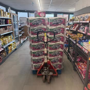 A101 Başiskele Mağazasında Kaba Personel Ve Dağınık Ortam