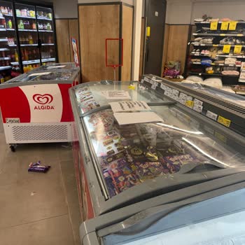 A101 Başiskele Mağazasında Kaba Personel Ve Dağınık Ortam