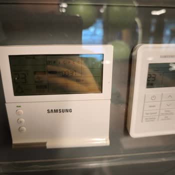 Fitness Salonu Klimaları Tutarsız Çalışıyor, Üyeler Rahatsız