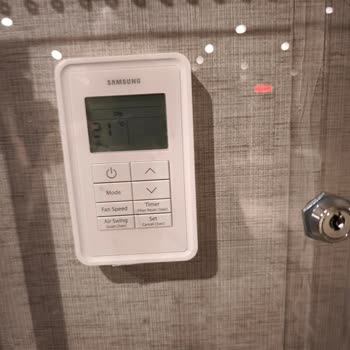 Fitness Salonu Klimaları Tutarsız Çalışıyor, Üyeler Rahatsız