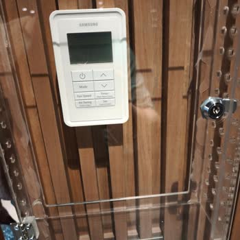 Fitness Salonu Klimaları Tutarsız Çalışıyor, Üyeler Rahatsız