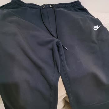 Nike Eşofman Altının Renk Açması Ve Kalite Sorunu