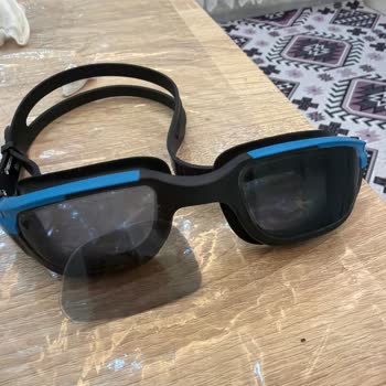 Decathlon Gaziantep Sanko Park AVM Mağazasından Aldığım Yüzücü Gözlüğünün Ön Camı Kısa Sürede Çıktı