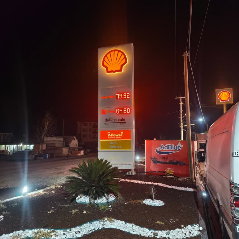 Shell Kaş İstasyonunda Sistem Arızası Dizel Satışını Engelledi