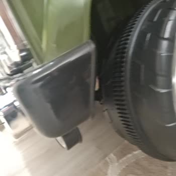 Direksiyon Demiri Hızla Kırıldı Ve Akülü Araba Dayanıksız