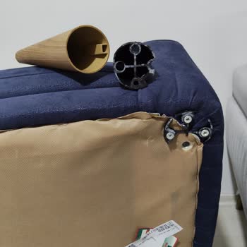 Berjer Koltuğunun Ayağı Kırıldı, Garanti İhlali Ve 1500 TL Ücret Talebi