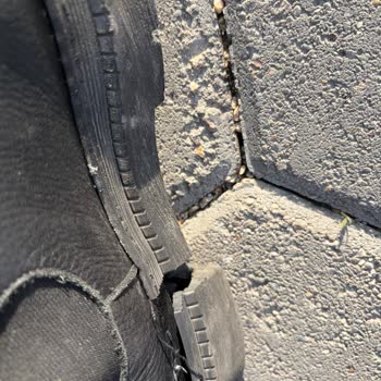 Ayıplı Bot Tabanı Parçalandı, Değişim İstiyorum