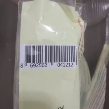 Şok Market Gofretten Çıkan Plastik Parça Hijyen Ve Sağlık Endişesi Oluşturdu