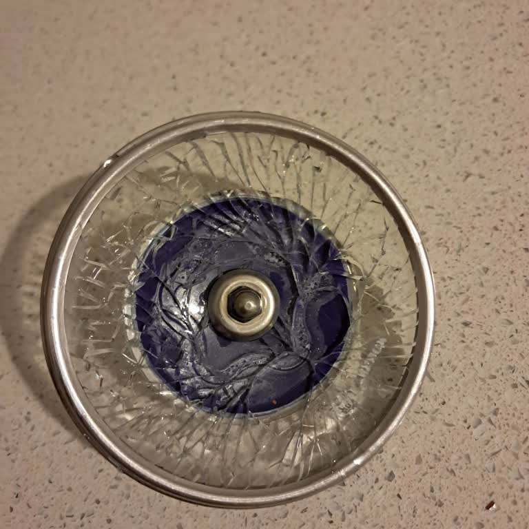 Korkmaz Stema Çaydanlığının Üst Kapağı Aniden Kırıldı Ve Değişim İstiyorum