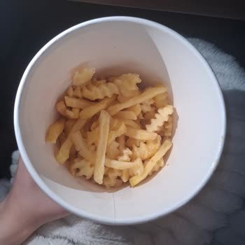 Eksik Patates, Peçetesiz Ve Soğuk Teslimat Şikayeti