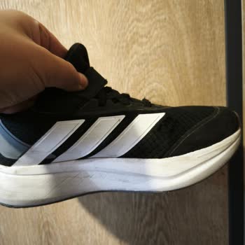 Patlayan Adidas Ayakkabı İçin Mağazanın İade Reddi