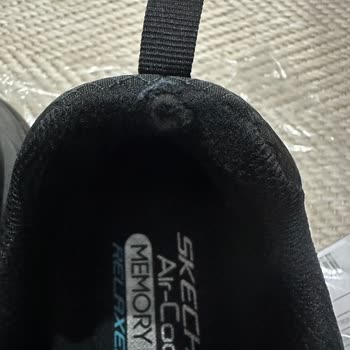 Üretim Hatası Nedeniyle Kısa Sürede Yırtılan Skechers Ayakkabının İade Ve Değişim Talebi