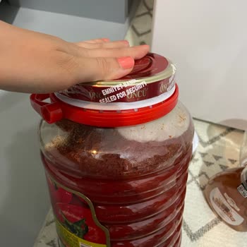 A101 Düzce Beyciler Şubesinde Açılmamış Salçanın Küflenmesi Ve Fişsiz İade Talebi