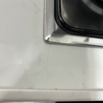 Garanti Kapsamındaki Mermer Tezgah Kendiliğinden Çatladı, Şirket Çözüm Sunmadı