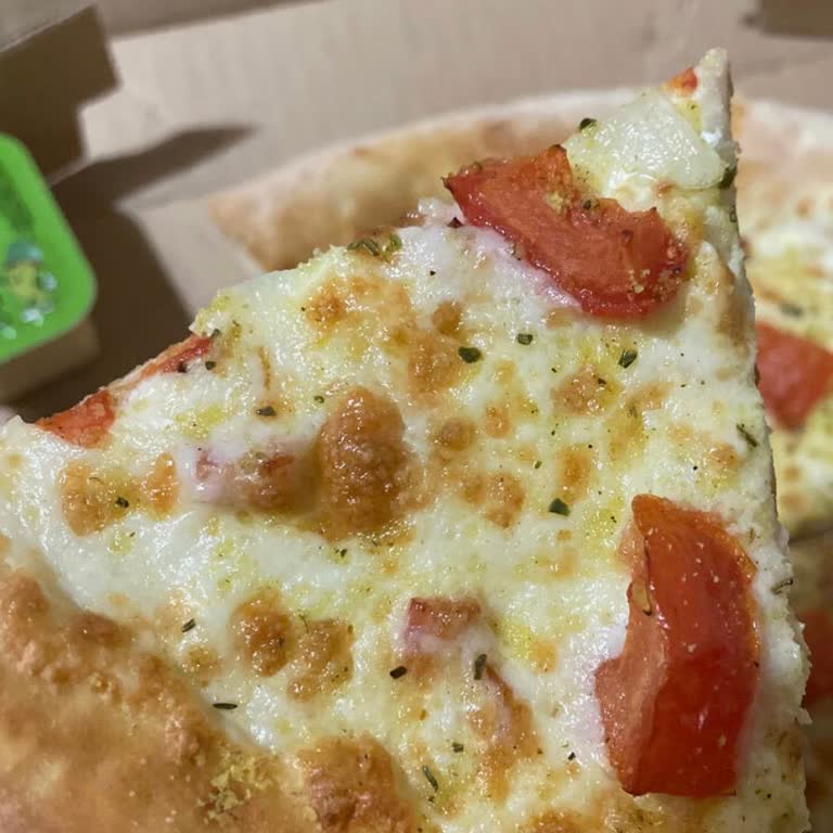 Папа Джонс в Подольске, антисанитария в ресторане и некачественная пицца, пицца с неприятным запахом