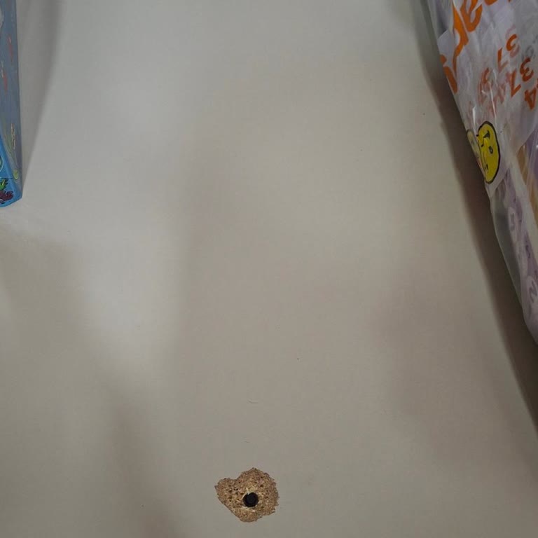 Teslimat Gecikmesi, Eksik Ürün Ve Kırık Dolap Parçası Nedeniyle Mağduriyet