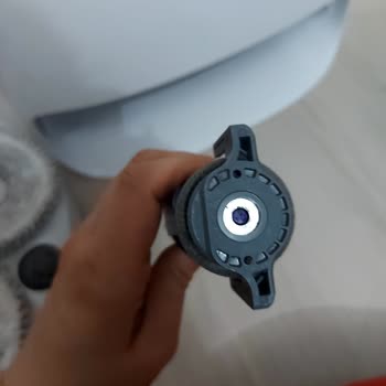 Orta Fırçası Kırılan Robot Süpürge İçin Garanti Talebi Gecikiyor