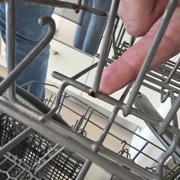 Franke Bulaşık Makinesinin İç Sepetinde Paslanma Ve Servis Çözüm Eksikliği