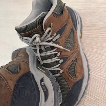 Skechers Outdoor Boy Ayakkabısında Erken Yırtılma Ve Garanti Reddi