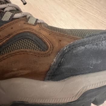 Skechers Outdoor Boy Ayakkabısında Erken Yırtılma Ve Garanti Reddi