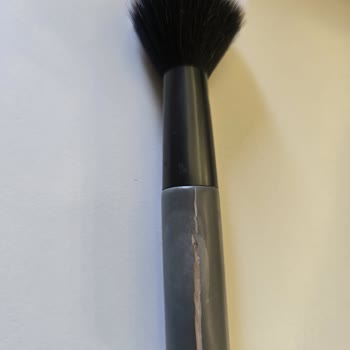 Alix Avien Seyahat Fırça Setinde Sap Çatladı Ve Değişim İstiyorum