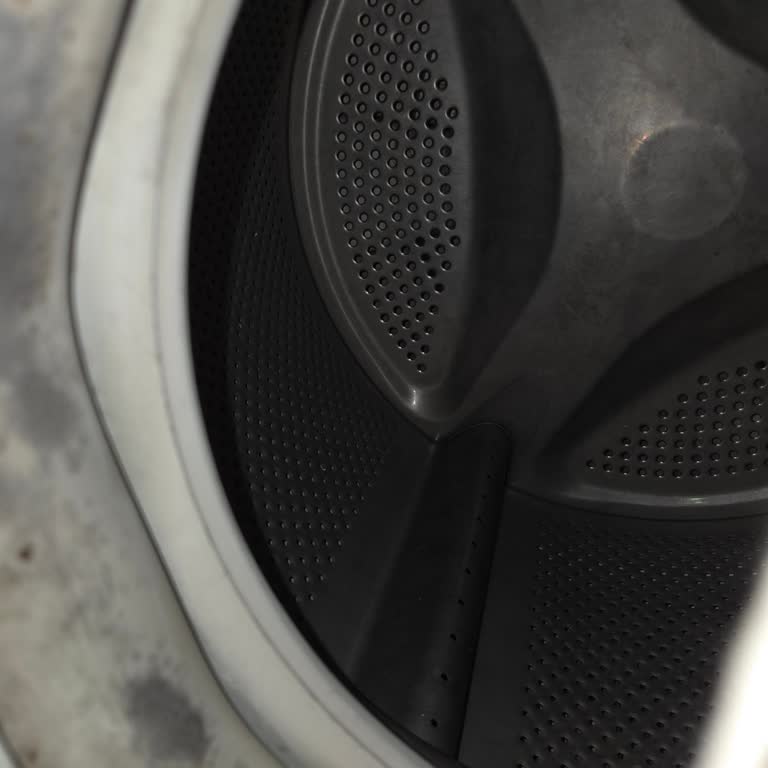 Ruby Çamaşır Temizleyicisi Bosch Tamburunda Parlaklık Kaybına Neden Oldu