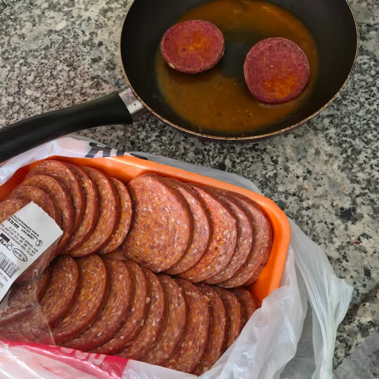 Bozulmuş Dilimli Sucuk İçin İade Reddi Ve Mağduriyet