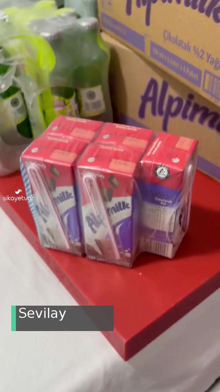 İçim Kolinin İçinden 6'lı Çıkması Gereken 5'li Süt Çıktı! videonun kapak resmi