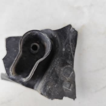 Ekspertiz Raporunda Ön Far Değişimi Görülmemesi Ve Ücret İadesi Talebi