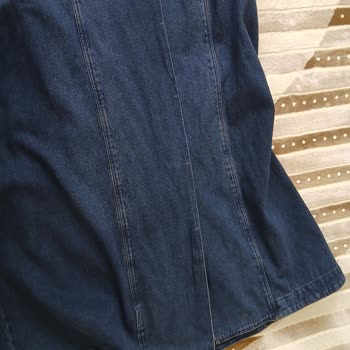 Zülays'tan Defolu Denim Trençkot Ve Cevapsız Değişim