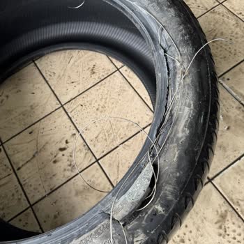 Garanti Kapsamına Rağmen Runflat Özelliği Çökertti Bridgestone Lastiği 10 Kilometrede