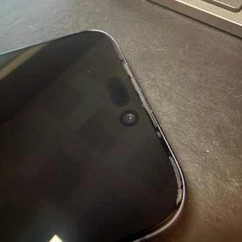 Ekran Koruyucunun Kendi Kendine Soyulması Ve Benks'in İnceleme Reddine Karşı Şikayet